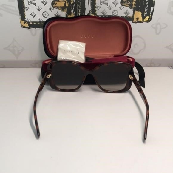 New Authentic Gucci Brown Sunglasses GG0762s 002 - Picture 10 of 11